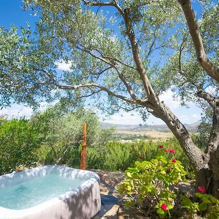 Ginepro Con Jacuzzi E Vista Mare *