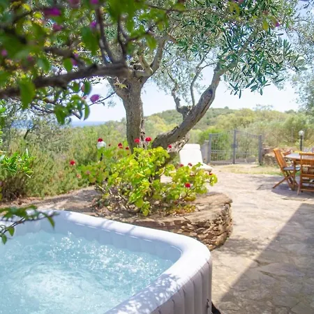 Villa Ginepro Con Jacuzzi E Vista Mare *